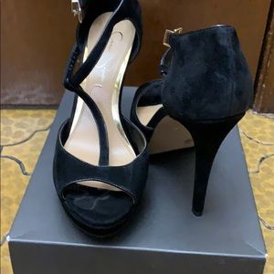 Jessica Simpson suede peep toe